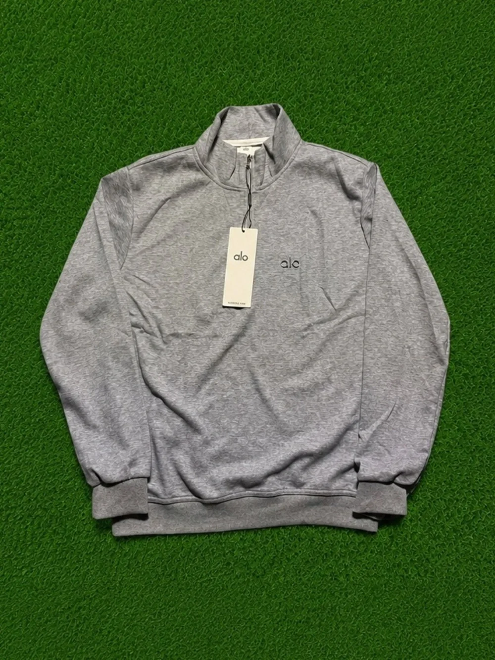 ALO Accolade QZ Pullover & Sweatpants Heather Gray Set Sizes S,M,L *UNISEX*
